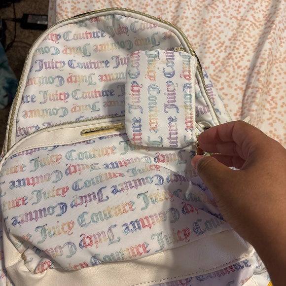 Backpack with small wallet - Picture 2 of 3